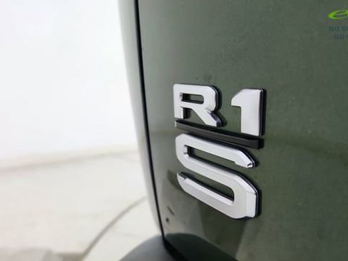 Used 2025 Rivian R1S Adventure AWD/4WD image 19