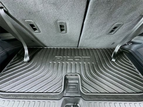 Used 2022 Honda Pilot Sport image 27