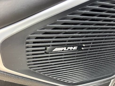 Used 2024 Jeep Wagoneer Series II w/ Flexible Seating Group RWD image 25