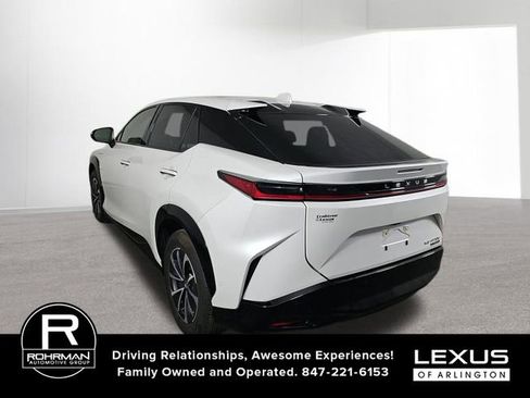 Used 2025 Lexus RZ 450e w/ Technology Package AWD/4WD image 2