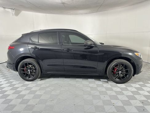 Used 2020 Alfa Romeo Stelvio Sport w/ Quick Order Package 22K Sport RWD image 9