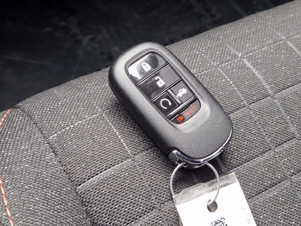 Used 2025 Honda HR-V Sport image 34