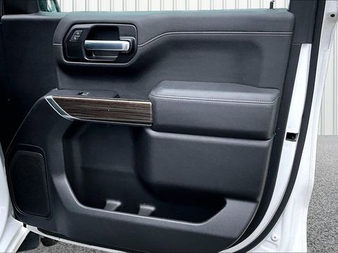 Used 2020 Chevrolet Silverado 1500 RST w/ All-Star Edition image 18