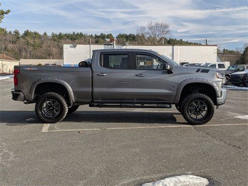 Used 2019 Chevrolet Silverado 1500 RST image 6