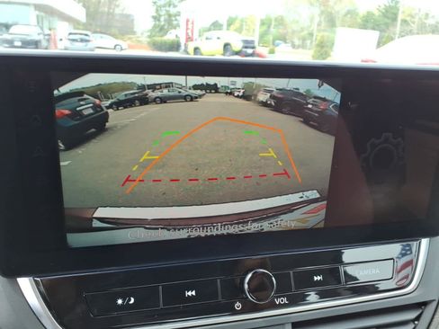 Certified 2023 Nissan Altima 2.5 SV w/ SV Premium Package FWD image 19