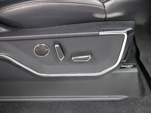 Used 2023 Ford F150 Platinum w/ Equipment Group 701A High image 29