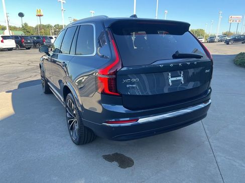 New 2026 Volvo XC90 B6 Ultra w/ Protection Package AWD/4WD image 4