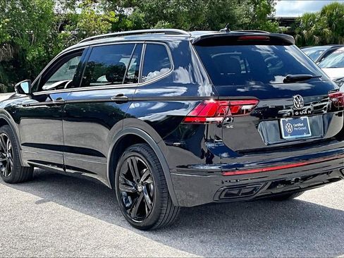 Certified 2023 Volkswagen Tiguan SE R-Line FWD image 7