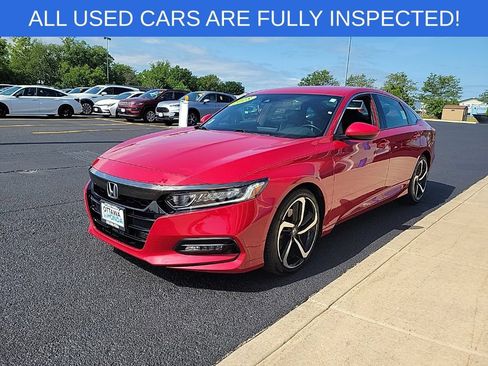 Used 2018 Honda Accord Sport image 2
