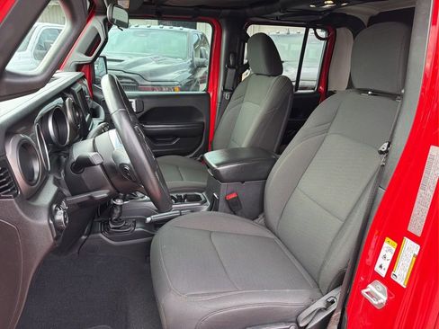 Used 2020 Jeep Gladiator Sport w/ Quick Order Package 24S AWD/4WD image 28