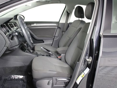Used 2019 Volkswagen Golf S FWD image 30