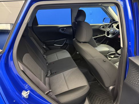 Used 2021 Kia Soul GT-Line FWD image 24