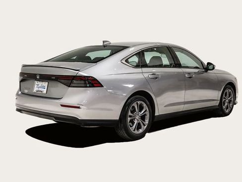 Used 2024 Honda Accord EX image 5