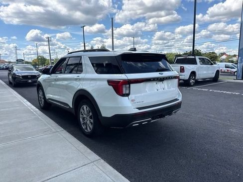 Used 2025 Ford Explorer Active w/ Active Comfort Package AWD/4WD image 8
