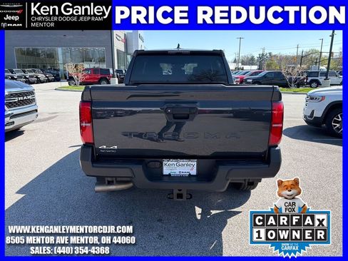 Used 2024 Toyota Tacoma SR AWD/4WD image 8