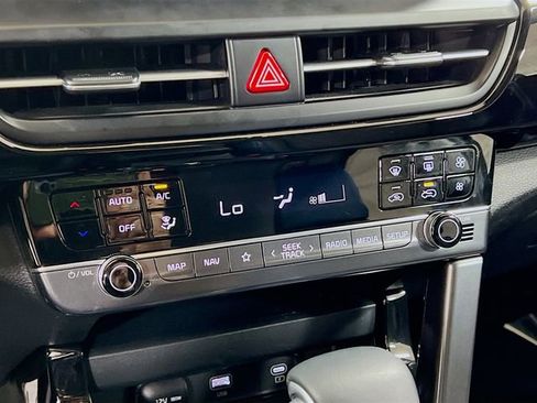 Certified 2025 Kia Seltos S image 16