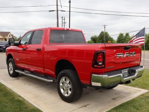 Used 2026 RAM 2500 Big Horn AWD/4WD image 36