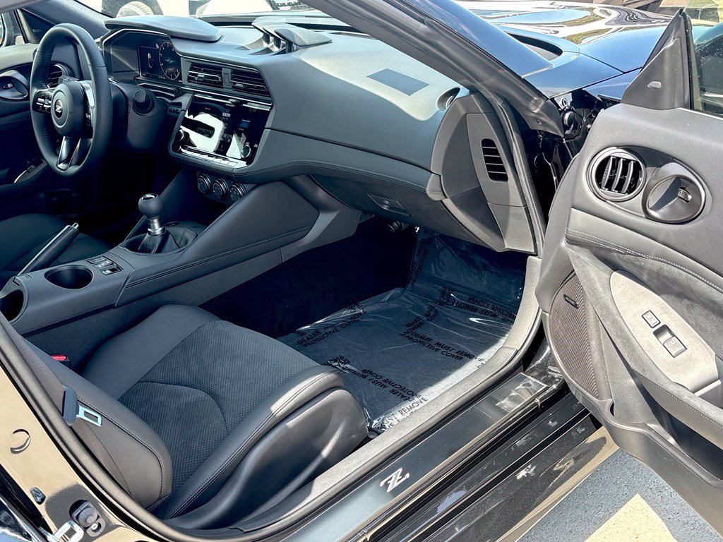 New 2027 Nissan Z Performance RWD image 25