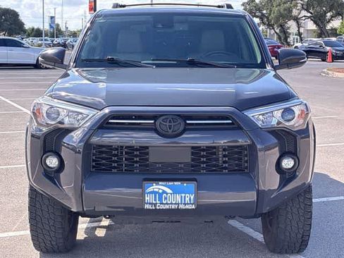 Used 2024 Toyota 4Runner SR5 Premium w/ Moonroof Package RWD image 9
