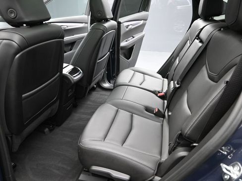 New 2025 Cadillac XT6 Luxury w/ LPO, Floor Liner Package image 13