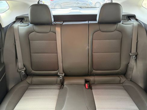 Used 2025 Chevrolet Trax LT image 36