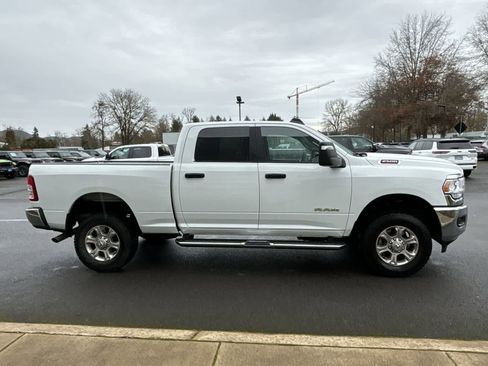 Used 2024 RAM 2500 Big Horn image 6