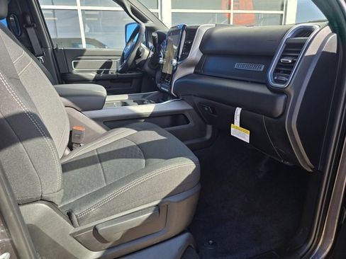 Used 2025 RAM 2500 Big Horn image 31