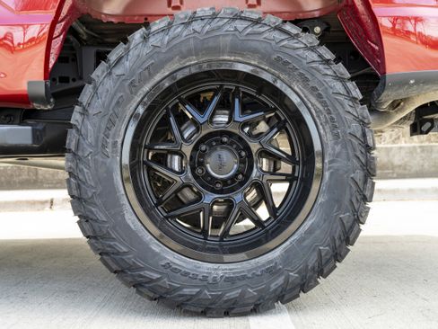 Used 2024 Ford F150 Lariat w/ Equipment Group 502A High image 15