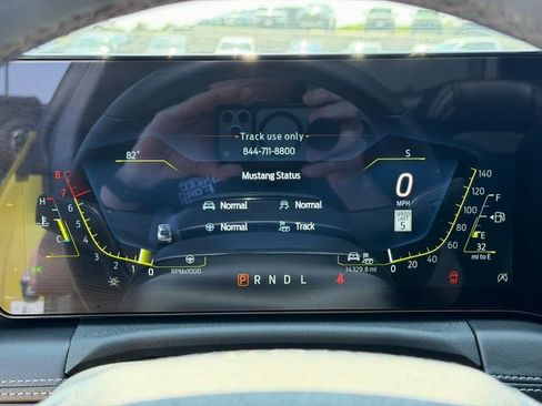 Used 2025 Ford Mustang Premium RWD image 44