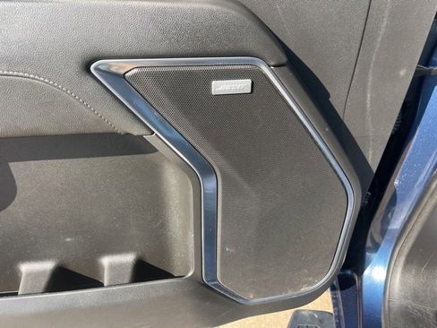 Used 2022 Chevrolet Silverado 1500 RST image 18