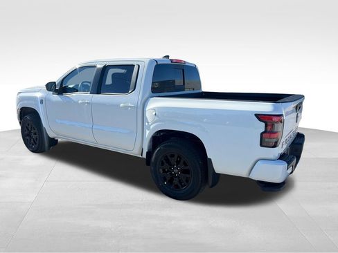 New 2026 Nissan Frontier SV w/ Tow Package AWD/4WD image 4