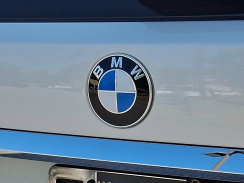 Used 2021 BMW X7 xDrive40i w/ Premium Package 2 AWD/4WD image 32
