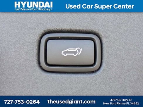 Used 2025 Hyundai Tucson Limited AWD/4WD image 13
