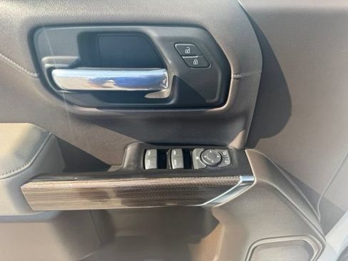 Used 2019 Chevrolet Silverado 1500 LT Trail Boss w/ Bed Protection Package AWD/4WD image 7