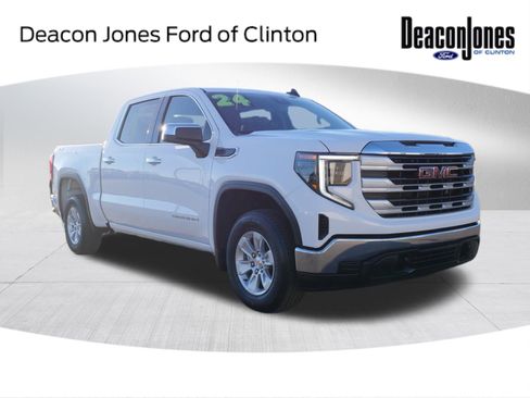 Used 2024 GMC Sierra 1500 SLE AWD/4WD image 1