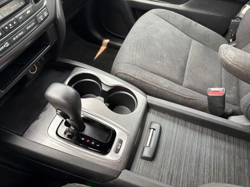 Used 2018 Honda Pilot EX image 20