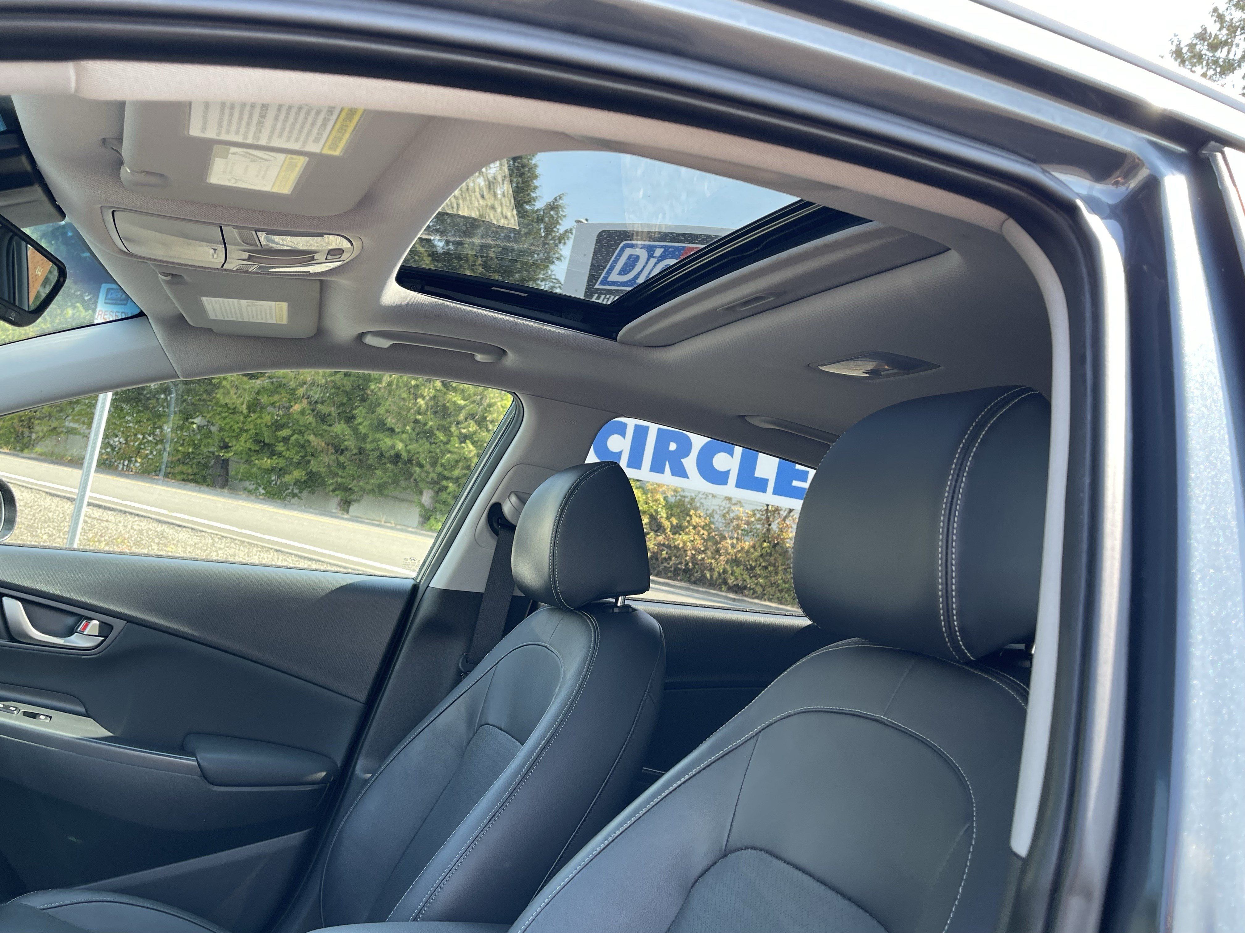 Used 2019 Hyundai Kona Limited FWD image 21
