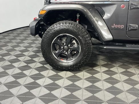 Certified 2022 Jeep Gladiator Rubicon w/ Cold Weather Group image 11