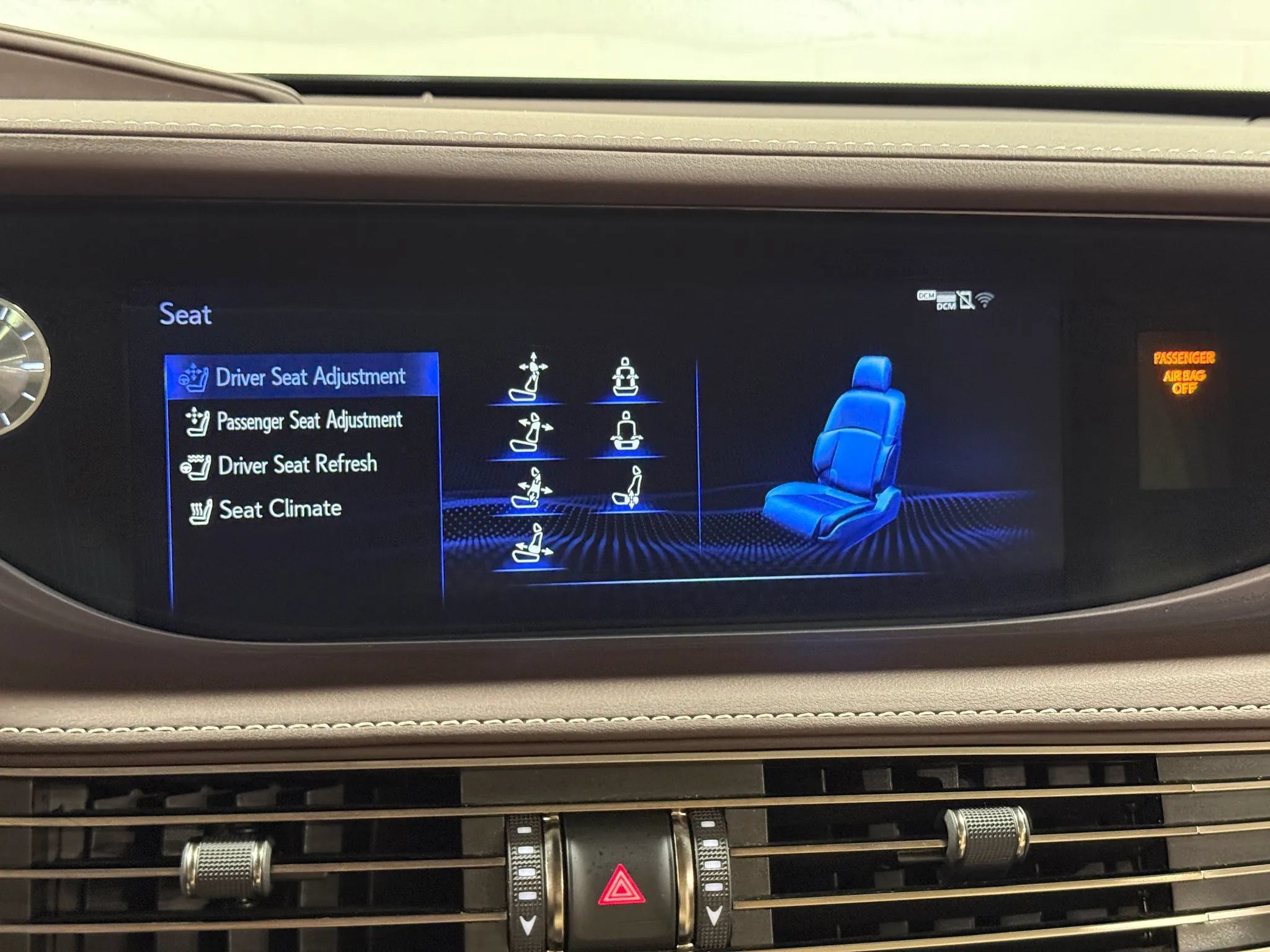 Used 2018 Lexus LS 500 AWD w/ Interior Upgrade Package image 36