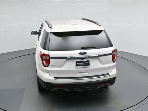 Certified 2018 Ford Explorer XLT w/ Equipment Group 202A image 41