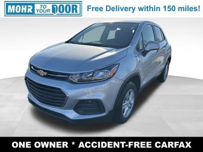 Used 2022 Chevrolet Trax LS w/ Tint and Cruise Package