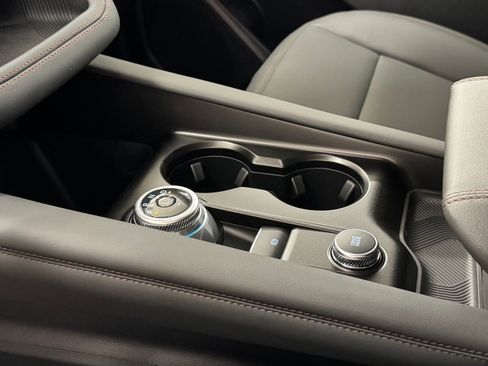 New 2026 Ford Explorer Active w/ Active Comfort Package image 37