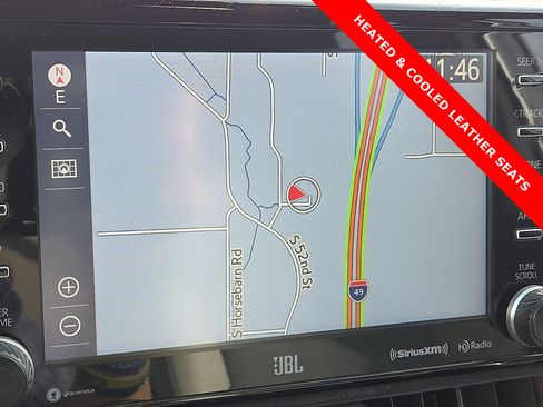 Used 2020 Toyota RAV4 Limited image 17