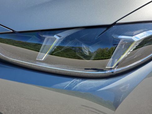 Used 2025 BMW i4 eDrive40 RWD image 32