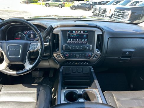 Used 2018 GMC Sierra 1500 Denali w/ Denali Ultimate Package AWD/4WD image 6