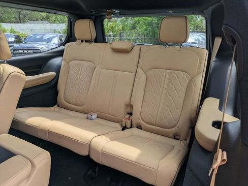New 2026 Jeep Grand Wagoneer Summit AWD/4WD image 15