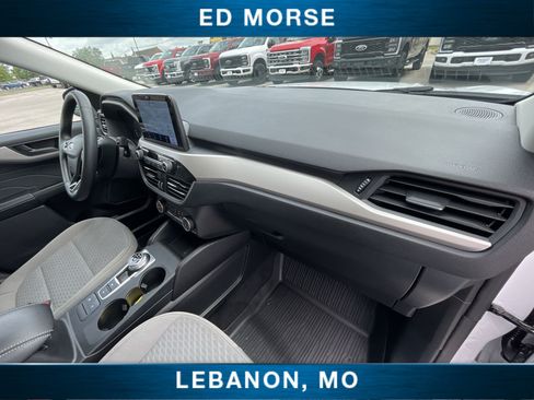 Certified 2022 Ford Escape SE w/ Cold Weather Package AWD/4WD image 26