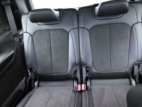 New 2025 Jeep Grand Cherokee L Altitude image 16