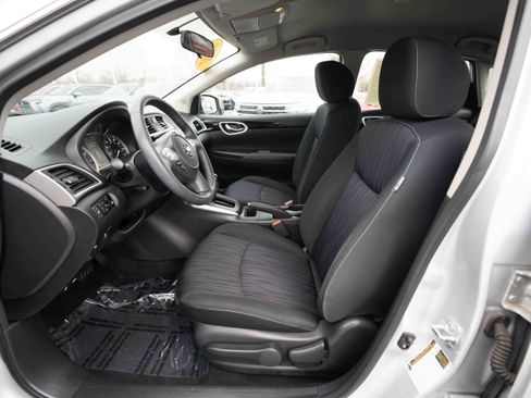 Used 2019 Nissan Sentra SV image 9