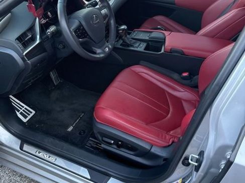 Used 2019 Lexus ES 350 F Sport w/ Accessory Package image 4